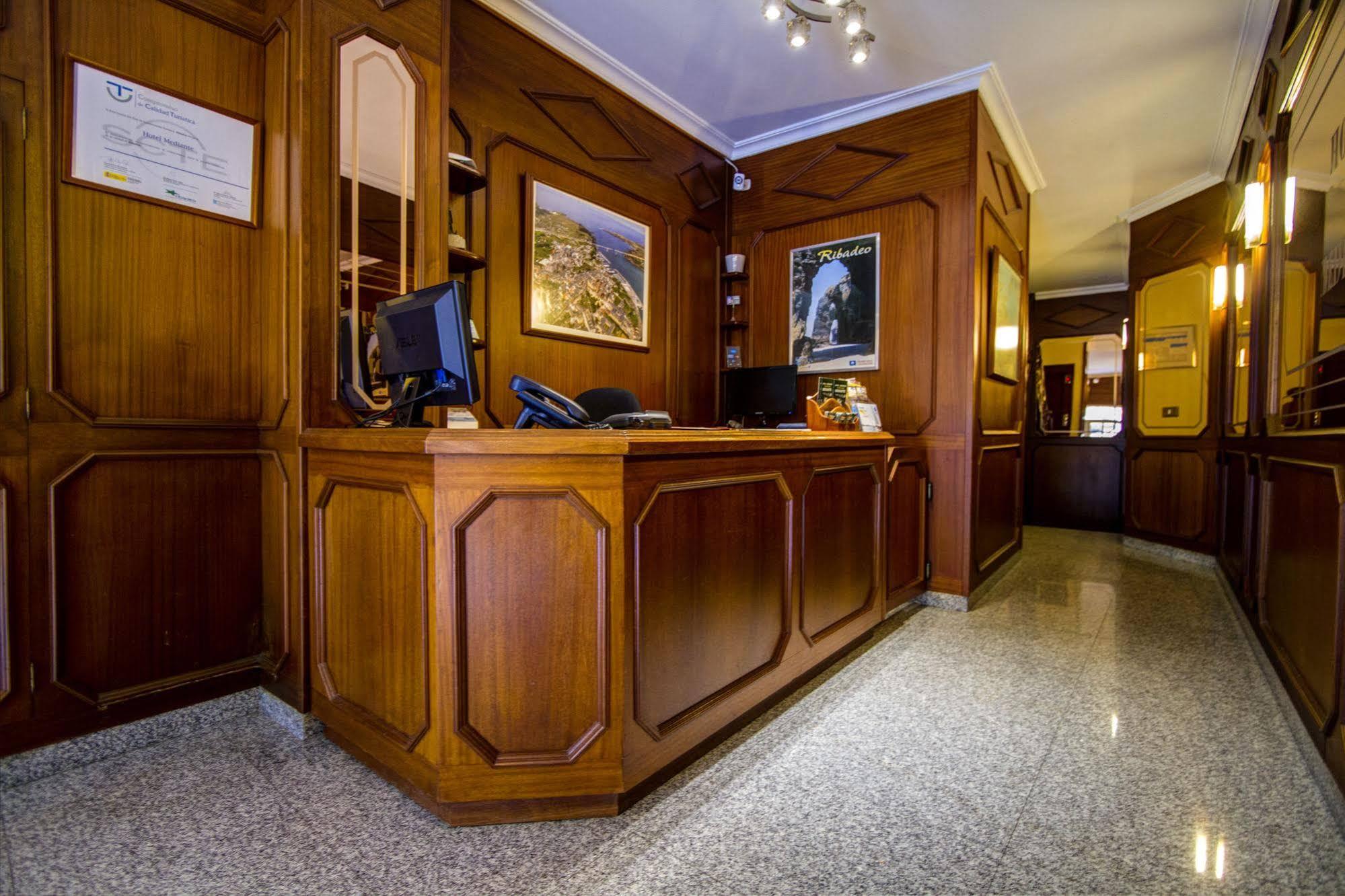 Hotel Mediante Ribadeo Exterior photo