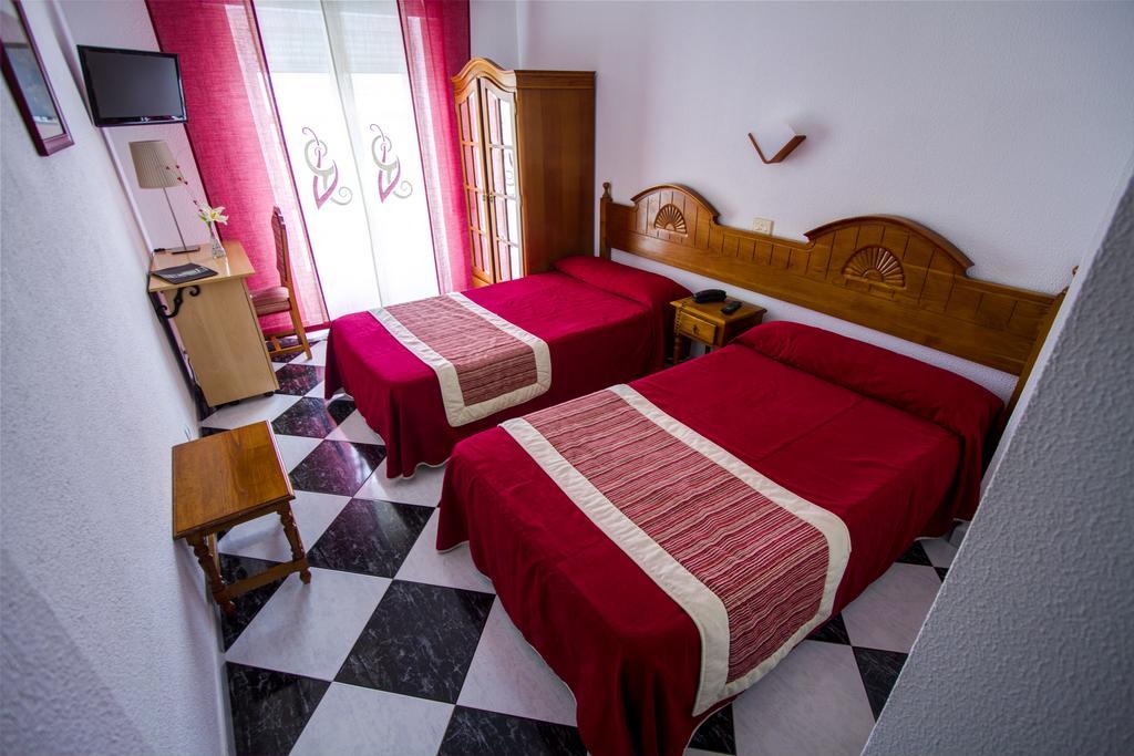 Hotel Mediante Ribadeo Exterior photo
